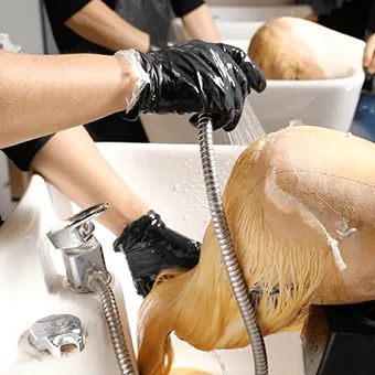 The hair can be lifted to blonde well